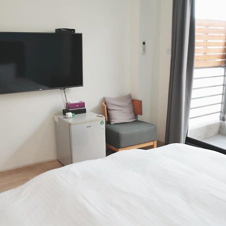 Happy Guesthouse Xiaoliuqiu Exterior photo
